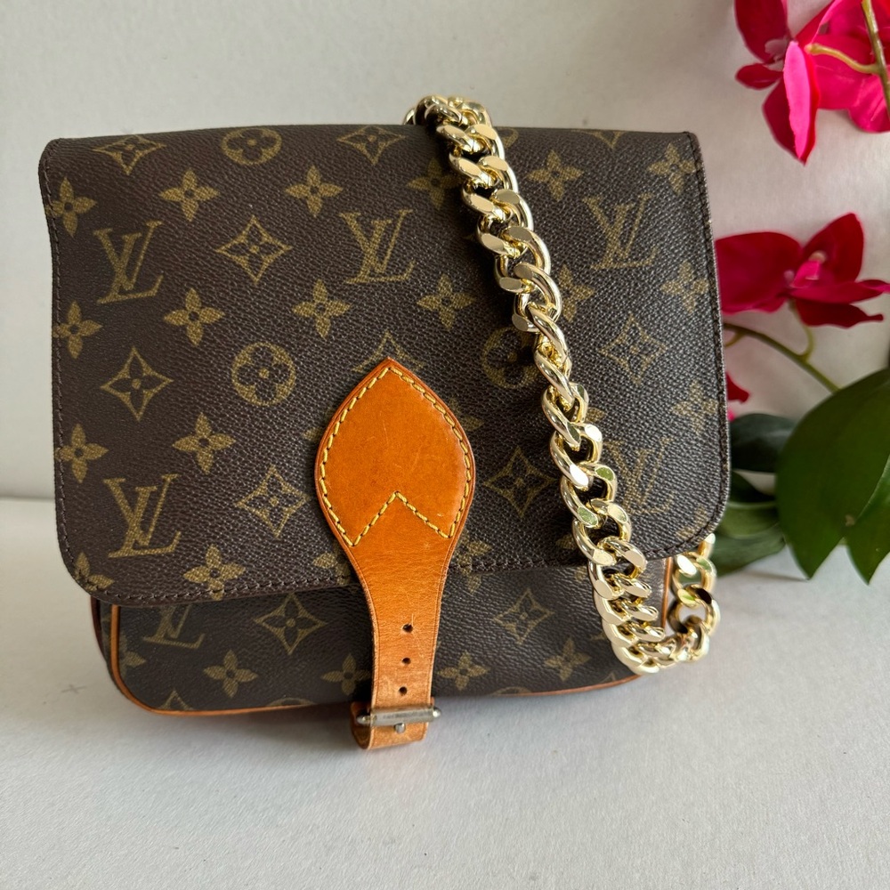 ❤️⚜️ Louis Vuitton Monogram Cartouchiere MM ⚜️❤️